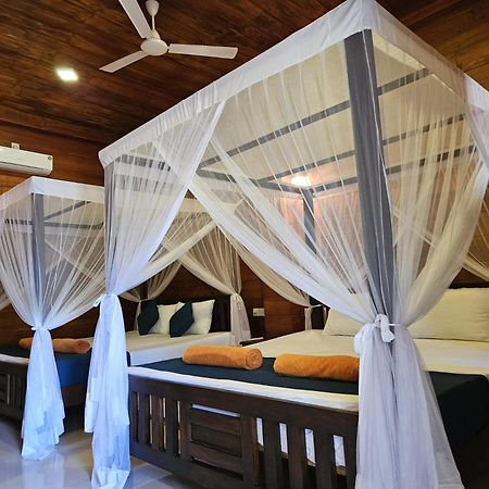 Eden Reverie Deluxe Rooms And Spa Тангалла Экстерьер фото